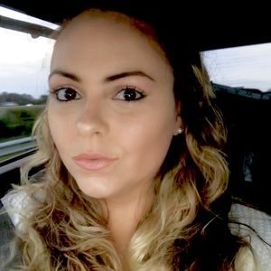 Meet your Posher, Erika